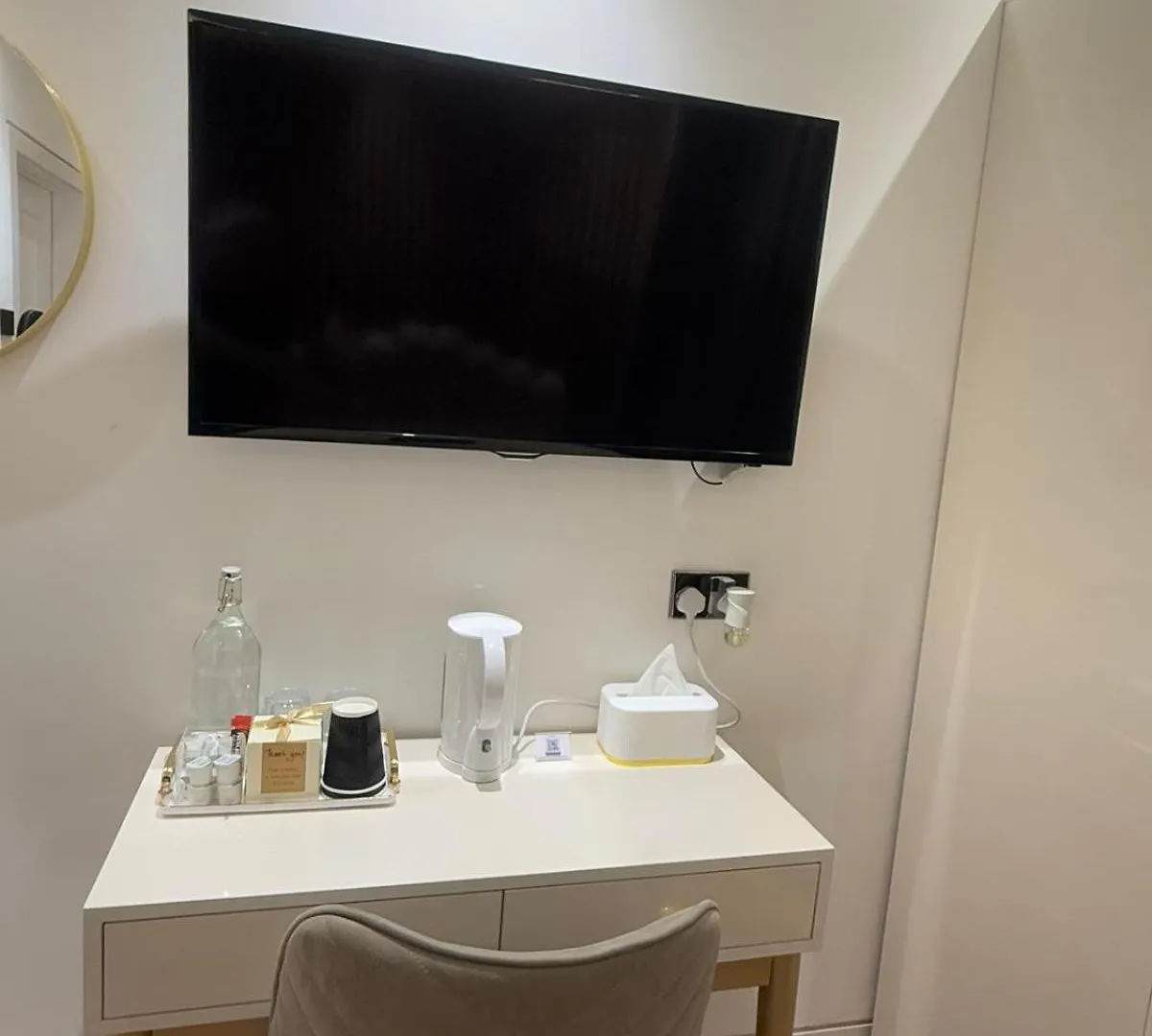 Raven 38 Hotel London United Kingdom